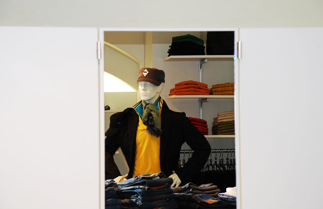 Harry's Mens Wear Bruck Mur